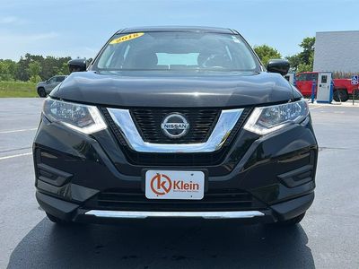 2018 Nissan Rogue — side profile view