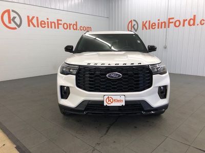 2025 Ford Explorer — side profile view