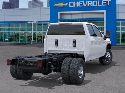 2026 Chevrolet Silverado 3500HD CC — interior view