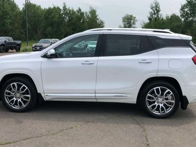 2023 GMC Terrain — detail view