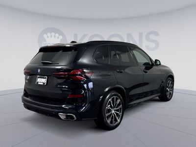 2025 BMW X5 — detail view