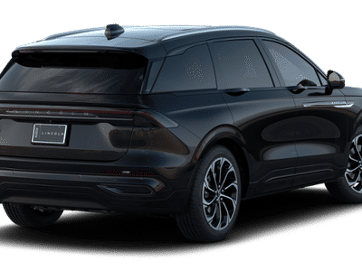 2026 Lincoln Nautilus — rear three-quarter view