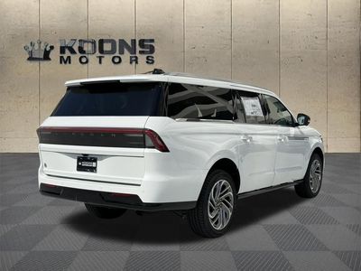 2026 Lincoln Navigator L — detail view