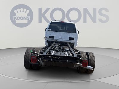 2026 Ford F-450SD — detail view