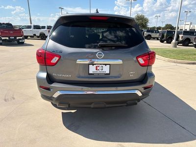 2019 Nissan Pathfinder — interior view
