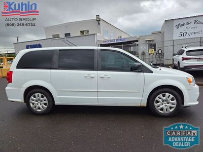 2016 Dodge Grand Caravan — side profile view