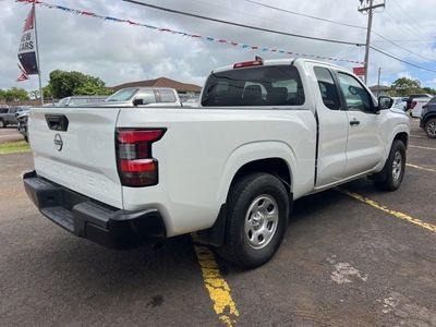 2022 Nissan Frontier — detail view
