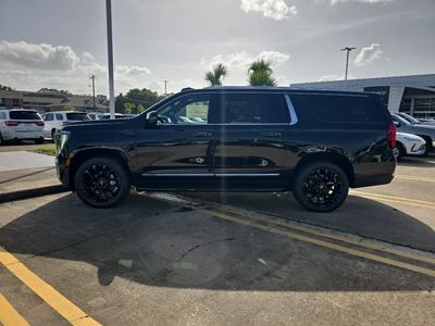 2026 GMC Yukon XL — side profile view