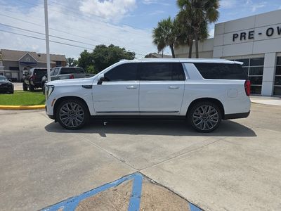 2026 GMC Yukon XL — side profile view