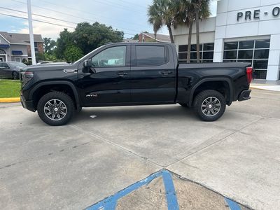 2025 GMC Sierra 1500 — side profile view