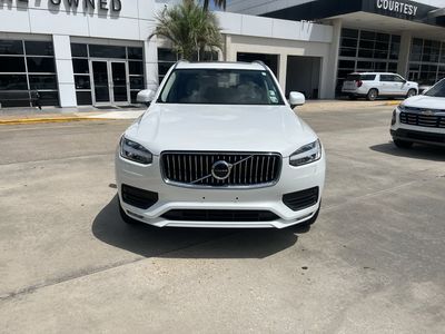 2021 Volvo XC90 — detail view