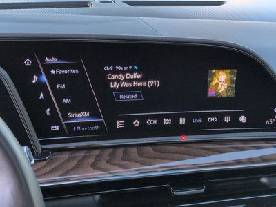 2022 Cadillac Escalade ESV — detail view