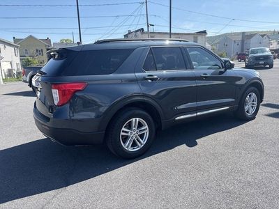 2022 Ford Explorer — detail view