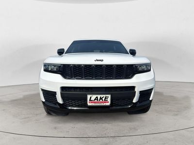 2023 Jeep Grand Cherokee L — side profile view