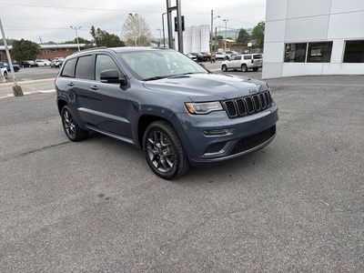 2019 Jeep Grand Cherokee — side profile view