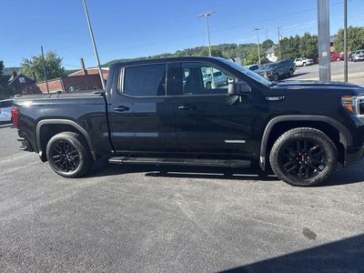 2021 GMC Sierra 1500 — interior view