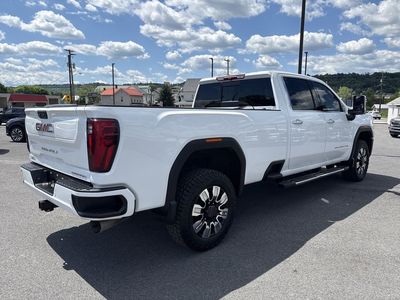 2024 GMC Sierra — detail view