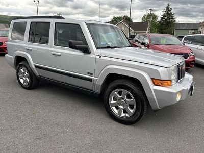 2007 Jeep Commander — side profile view
