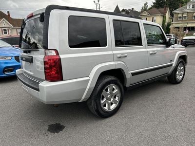 2007 Jeep Commander — detail view