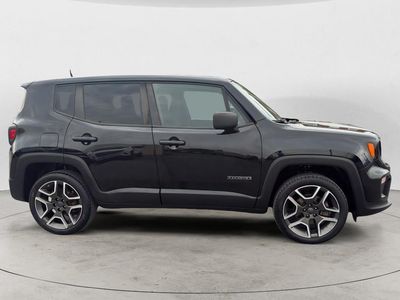 2020 Jeep Renegade — interior view