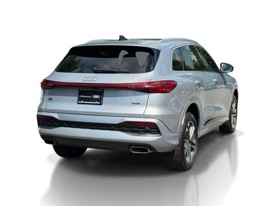 2025 Audi Q5 — interior view