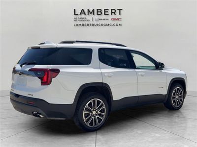 2020 GMC Acadia — detail view