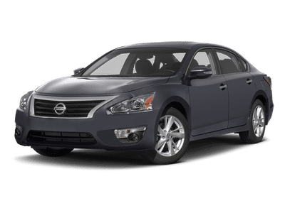 2013 Nissan Altima — side profile view