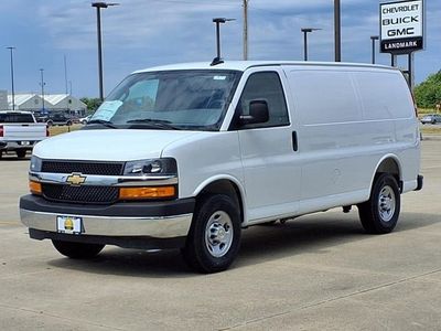 2025 Chevrolet Express Cargo — side profile view
