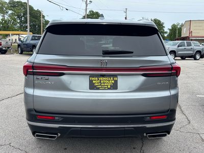 2025 Buick Enclave — detail view