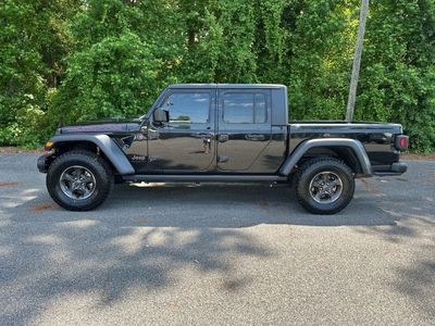 2021 Jeep Gladiator — side profile view