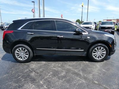 2019 Cadillac XT5 — interior view