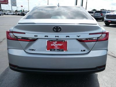 2025 Toyota Camry — detail view
