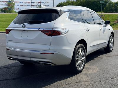 2023 Buick Enclave — detail view
