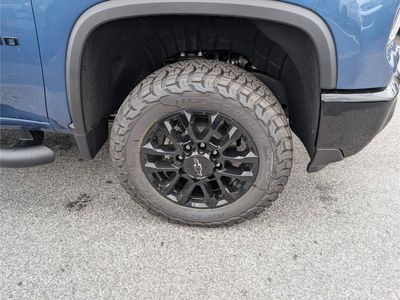 2026 Chevrolet Silverado 2500 HD — detail view