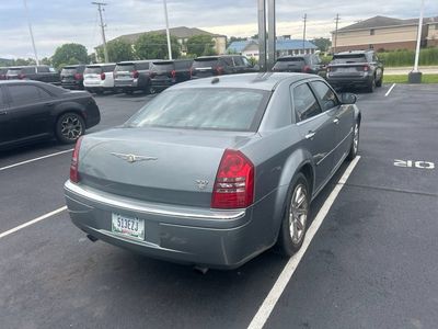 2006 Chrysler 300 — rear three-quarter view