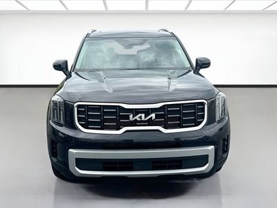 2025 Kia Telluride — side profile view