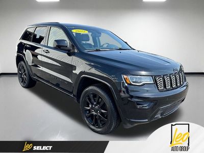 2022 Jeep Grand Cherokee WK — interior view