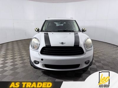 2011 MINI Cooper Countryman — side profile view