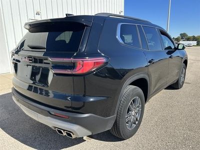 2025 GMC Acadia — detail view