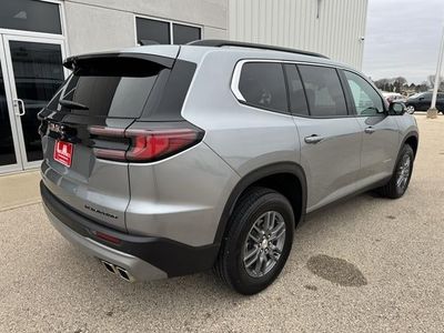 2025 GMC Acadia — detail view