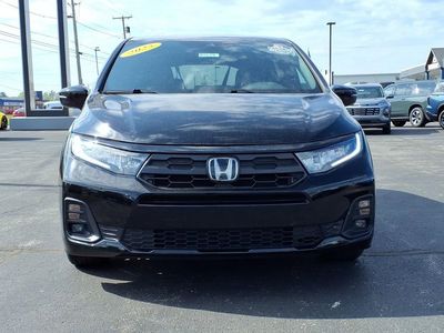 2025 Honda Odyssey — side profile view