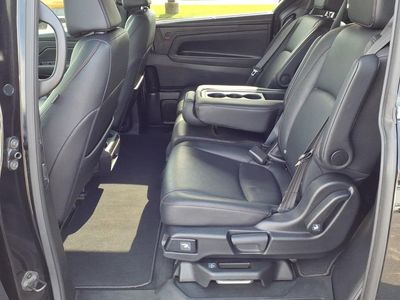 2025 Honda Odyssey — detail view