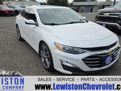 2019 Chevrolet Malibu — rear three-quarter view