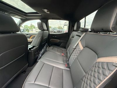2026 GMC Canyon — detail view