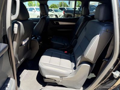 2025 Buick Enclave — detail view