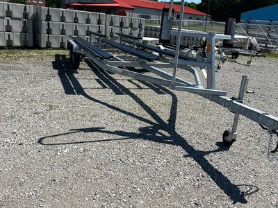 2026 CHALLENGER CHASSIS 24 TRITOON FOR 22'-24' - Photo 3