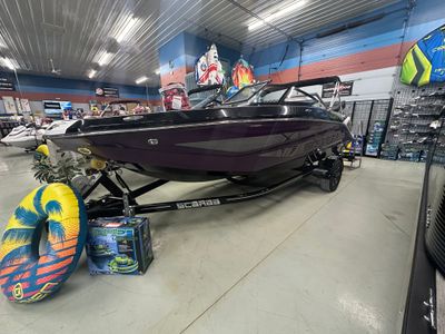 2025 SCARAB 215 ID T230 - Photo 1