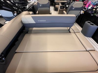 2026 VIAGGIO LAGO V22S TRITOON - Photo 9