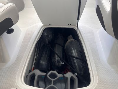 2022 TAHOE 200S - Photo 21