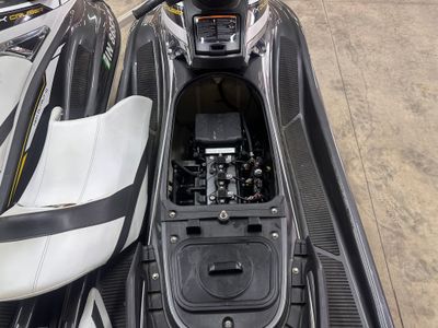 2017 YAMAHA WAVERUNNER VX CRUISE (CARBON/WHITE) | VX1050A-SA — photo 9 view